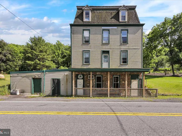 1634 Moselem Springs Rd, Hamburg, PA 19526