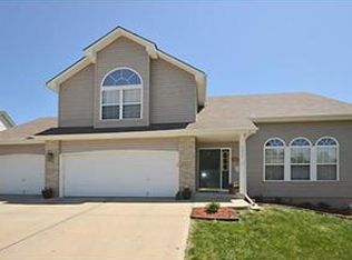 1217 N Jones Rd, Independence, MO 64056