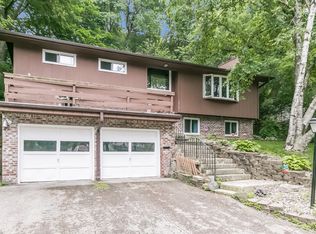 1313 Meadowlark Dr, Madison, WI 53716