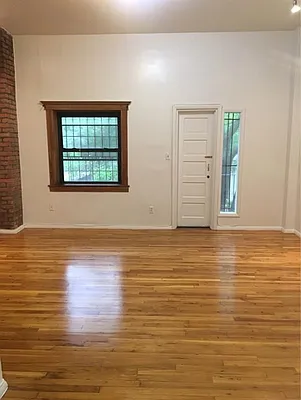 Rented by Triumph Property Group | media 5