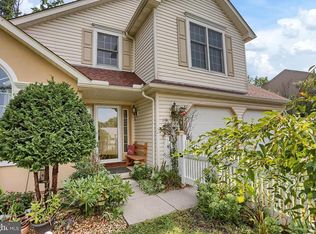 7 Archer Ln, Reading, PA 19607