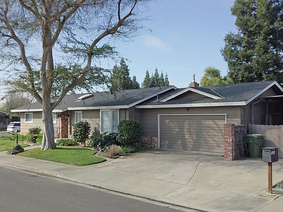 4th image of 425 Corello St