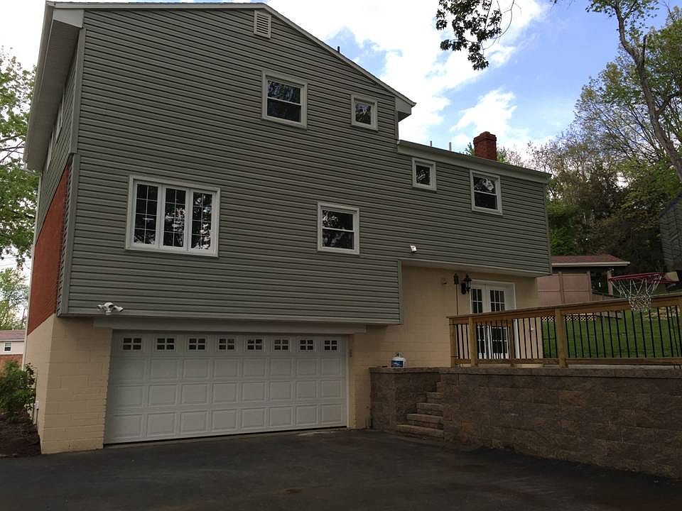 2nd image of 1604 Alamo Dr