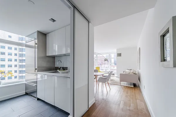 Sold by Compass | media 23