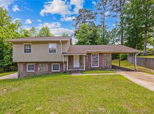 5467 Lazybrook Ct, Fayetteville, NC 28314