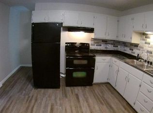 1604 Grand Ave, Leavenworth, KS 66048