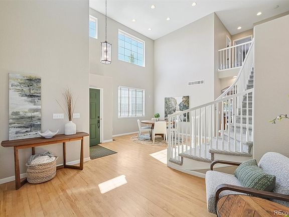 3rd image of 10705 Cliffrose Way