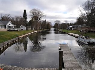 2045 Silver Pines Dr, Bellaire, MI 49615