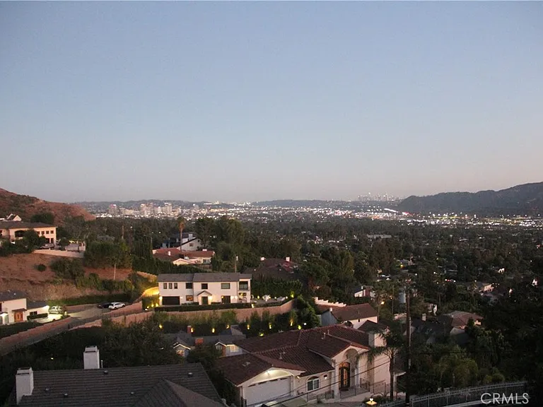 1345 Paseo Redondo — Photo 31