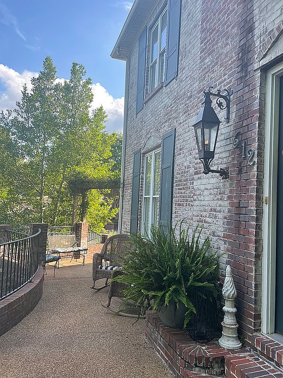 612 Bickerstaff Ln, Oxford, MS 38655 Zillow