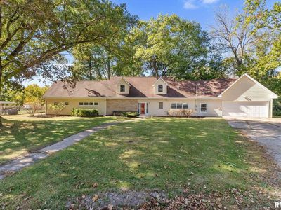 2711 13th St Ct, Moline, IL, 61265