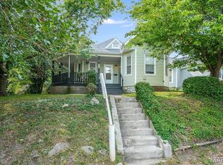 1108 W 9th St, Alton, IL 62002