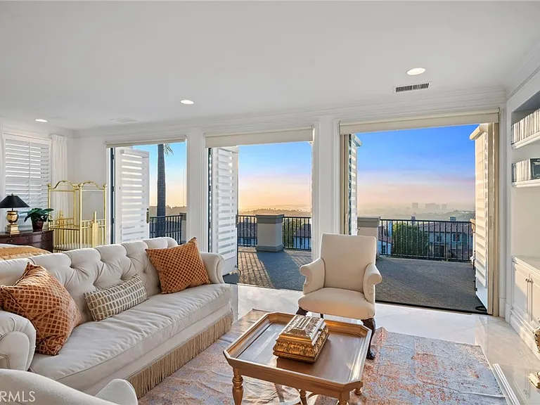 7 Vista Luci — Photo 32