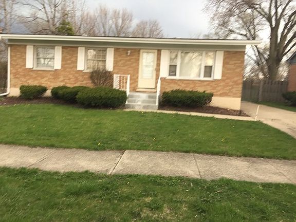 2nd image of 32 W 155th Pl