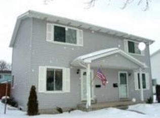 2624 Maple St, Port Huron, MI 48060