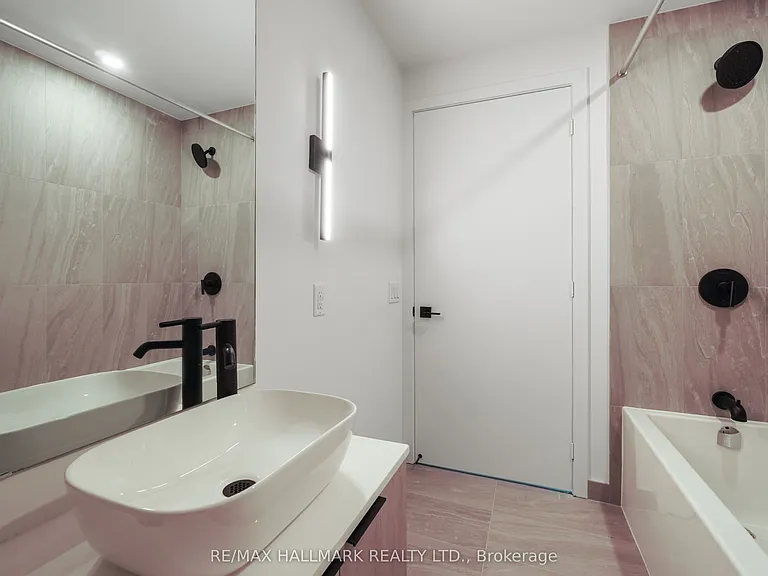 1185 Dupont St #627 — Photo 25