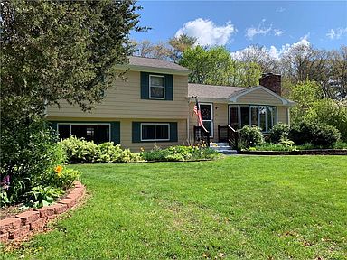 115 Brookside Dr, North Kingstown, RI 02852 | Zillow