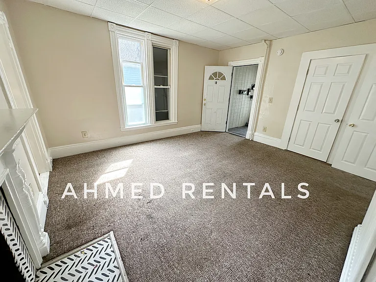 463 Saint John St #1R — Photo 10