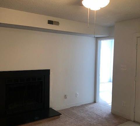 3rd image of 502 Oscar Loop APT 203A