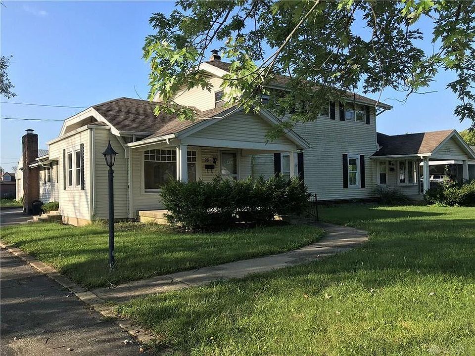 1st image of 28 Traction Ave #28
