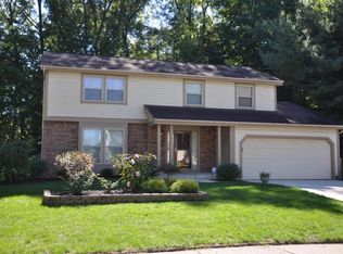 842 Lindenhaven Rd, Columbus, OH 43230