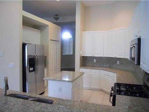3rd image of 6353 SW 191st Ave