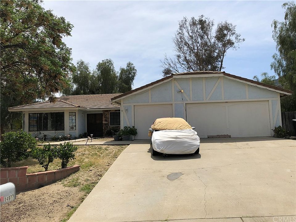 1st image of 14977 Amorose St