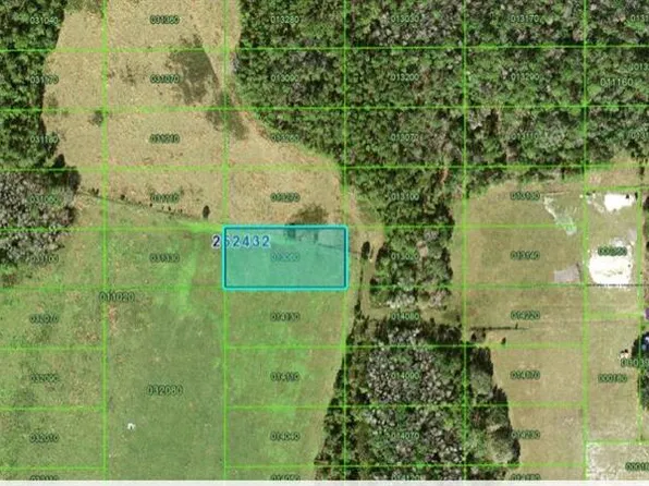 N Commonwealth Ave N #136, Polk City, FL 33868