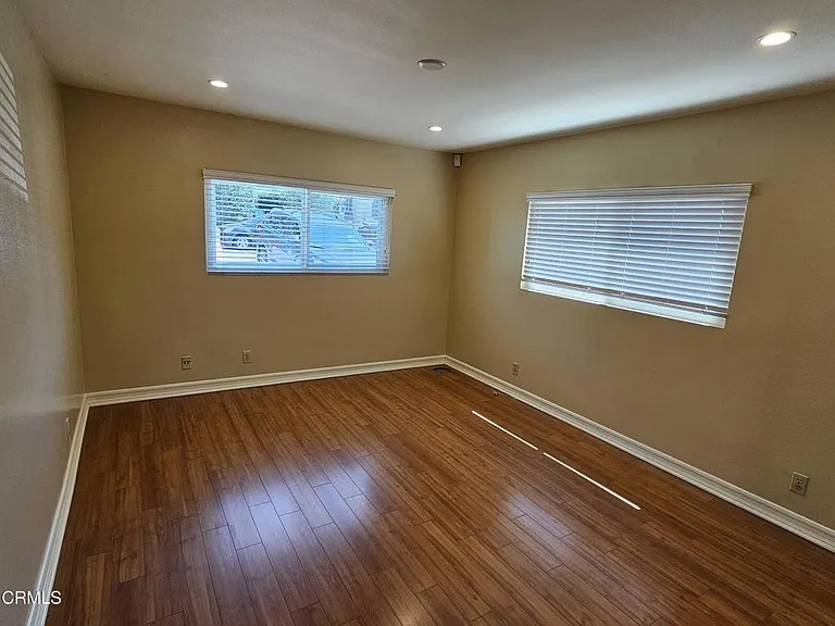 2960 Piedmont Ave — Photo 5