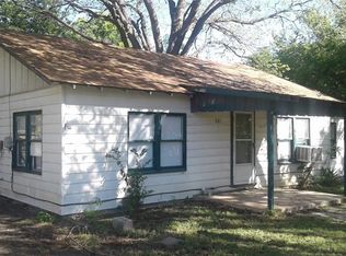 321 Smith Ln, San Marcos, TX 78666