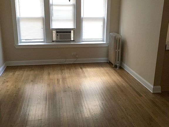 5th image of 4416 N Ashland Ave APT 1W