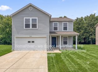 524 Runnymede Ct, Greenfield, IN 46140