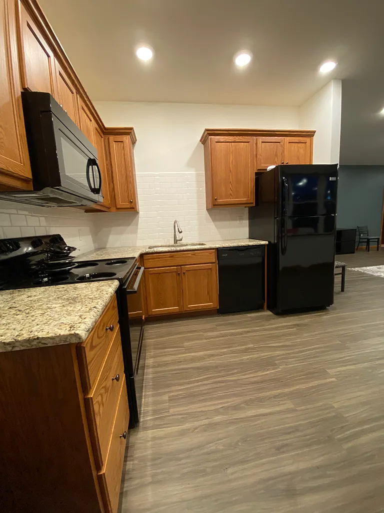 941 West 3rd Street - Unit 1 - 1 — Photo 2