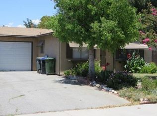 2212 San Padre Ave, Hemet, CA 92545