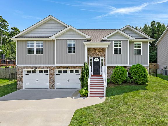 2nd image of 1758 Short Leaf Ln