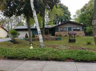 2610 31st St, Two Rivers, WI 54241