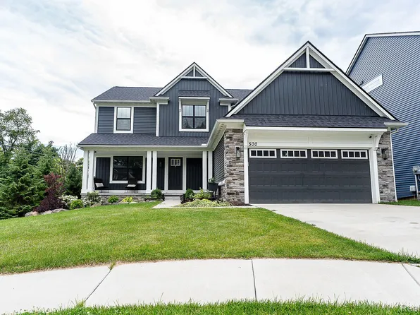 500 Heritage Ridge Dr, Milford, MI 48381