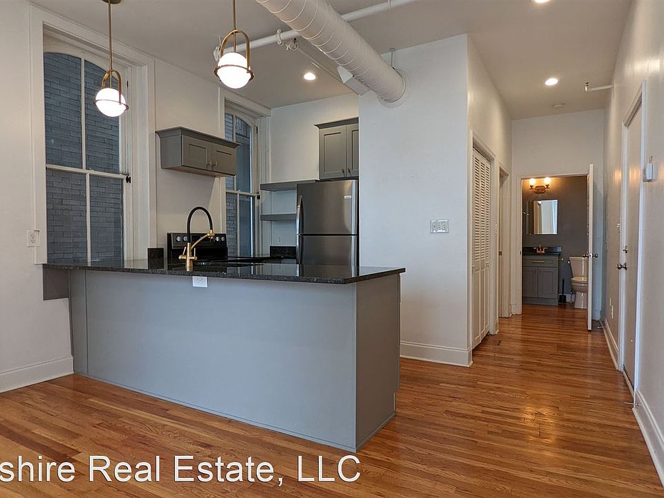 1st image of 801 Church St #2