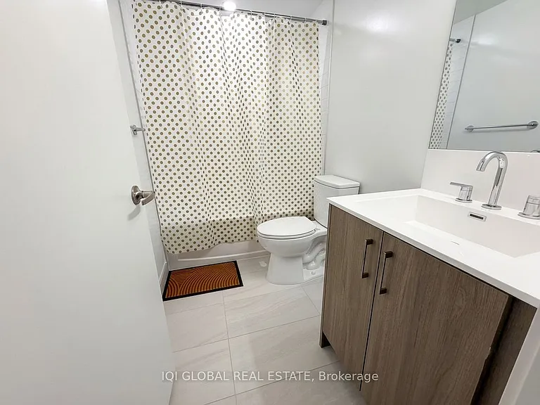 4010 Eglinton Ave W #213 — Photo 7