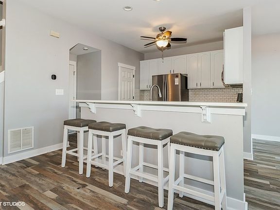 2nd image of 1808 Parkside Dr