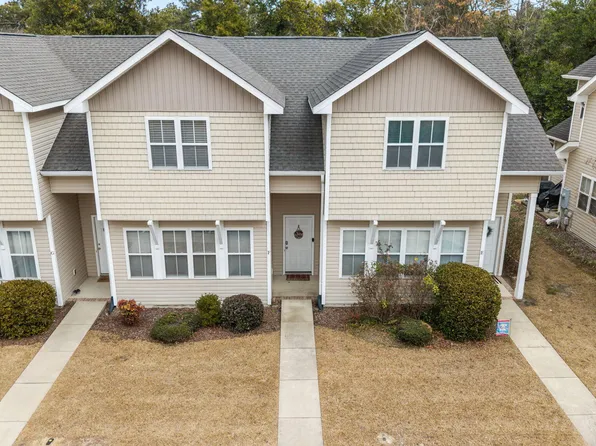 255 E Delaware Avenue Unit F, Southern Pines, NC 28387
