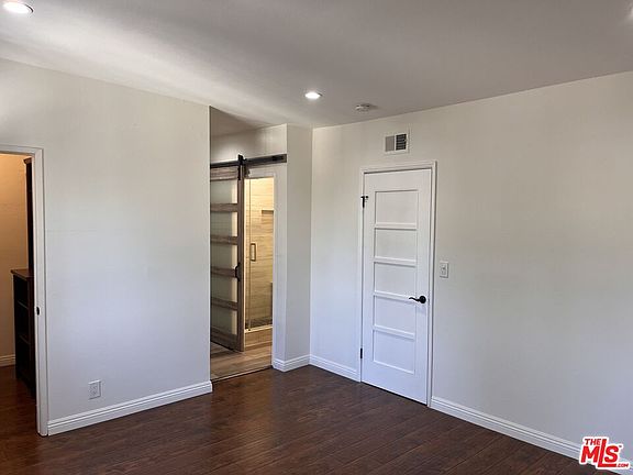 3rd image of 1818 Garvey Ave APT H