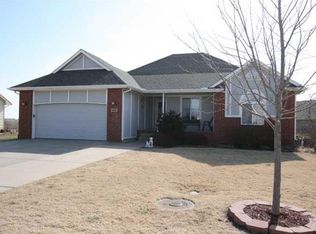 1303 Rainbow Dr, Towanda, KS 67144