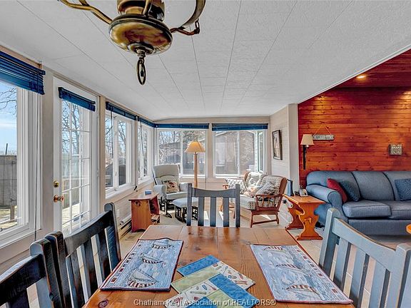 4th image of 17762 Lakeshore Rd