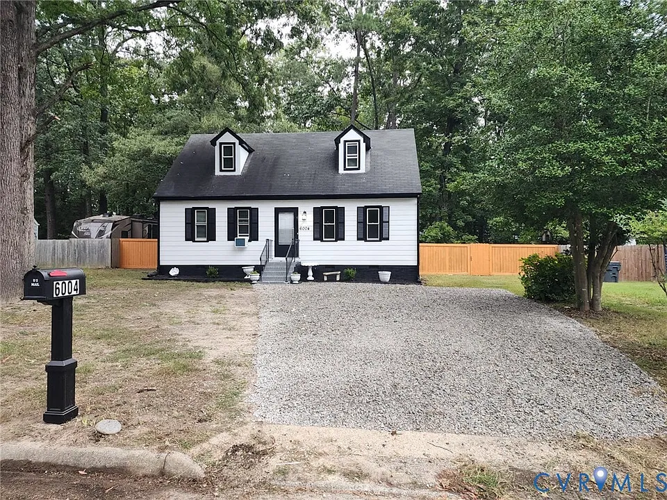 6004 Simplicity Ct