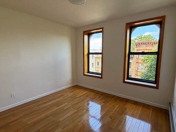 2nd image of 246 51st St APT 3R