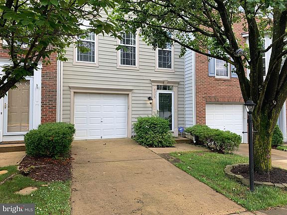 2nd image of 6335 Walking Ln