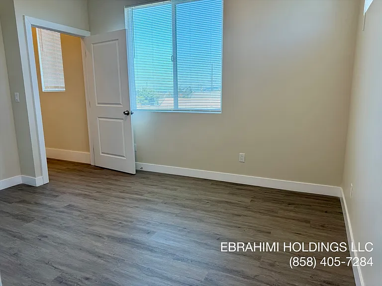 2976 National Ave #3 — Photo 12