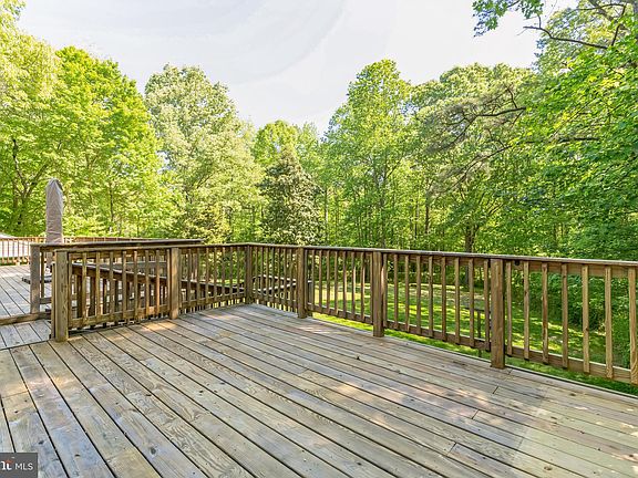 5th image of 47052 Dixon Ct