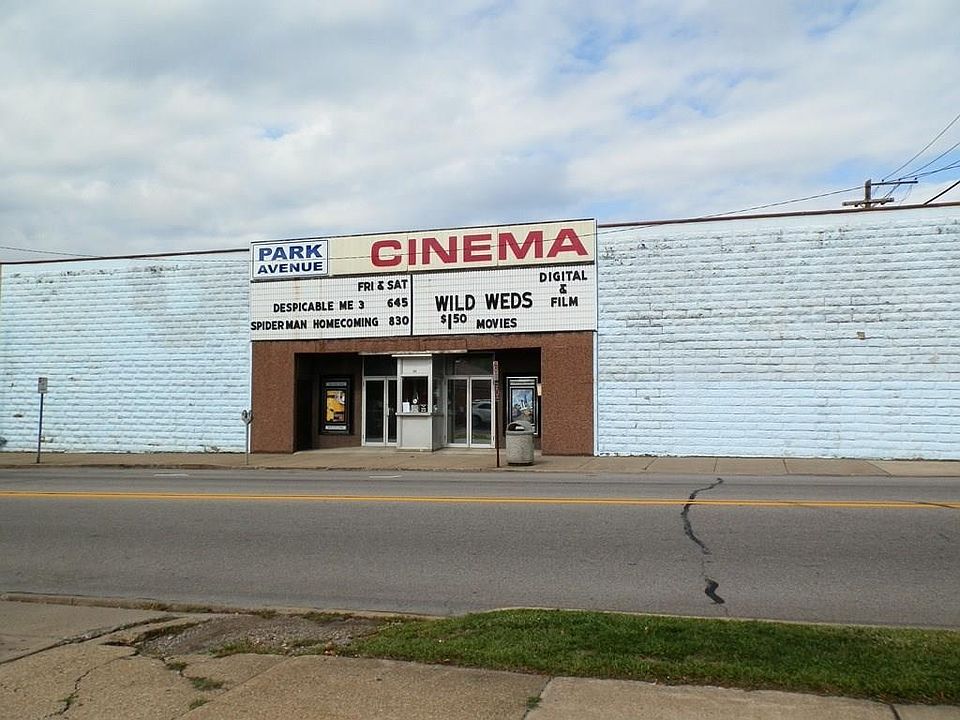 2nd image of 960 Park Ave